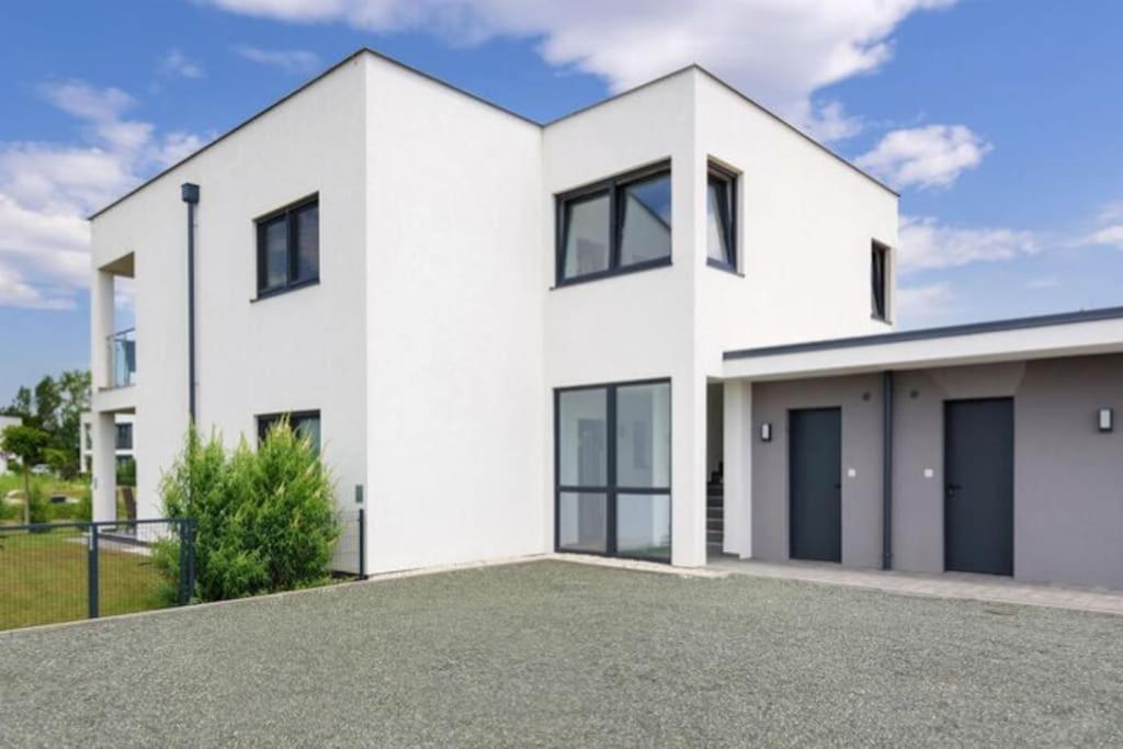Luxus Appartement Am Golfplatz Und Therme Lutzmannsburg Zsira Esterno foto