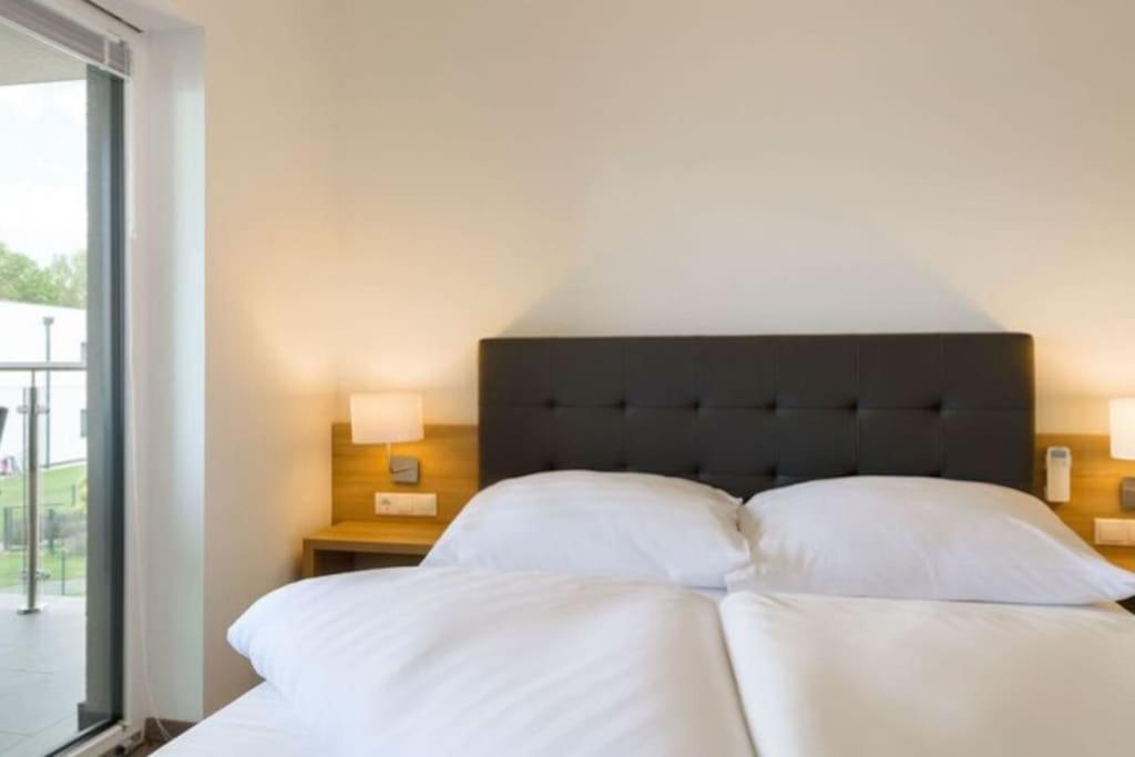 Luxus Appartement Am Golfplatz Und Therme Lutzmannsburg Zsira Esterno foto