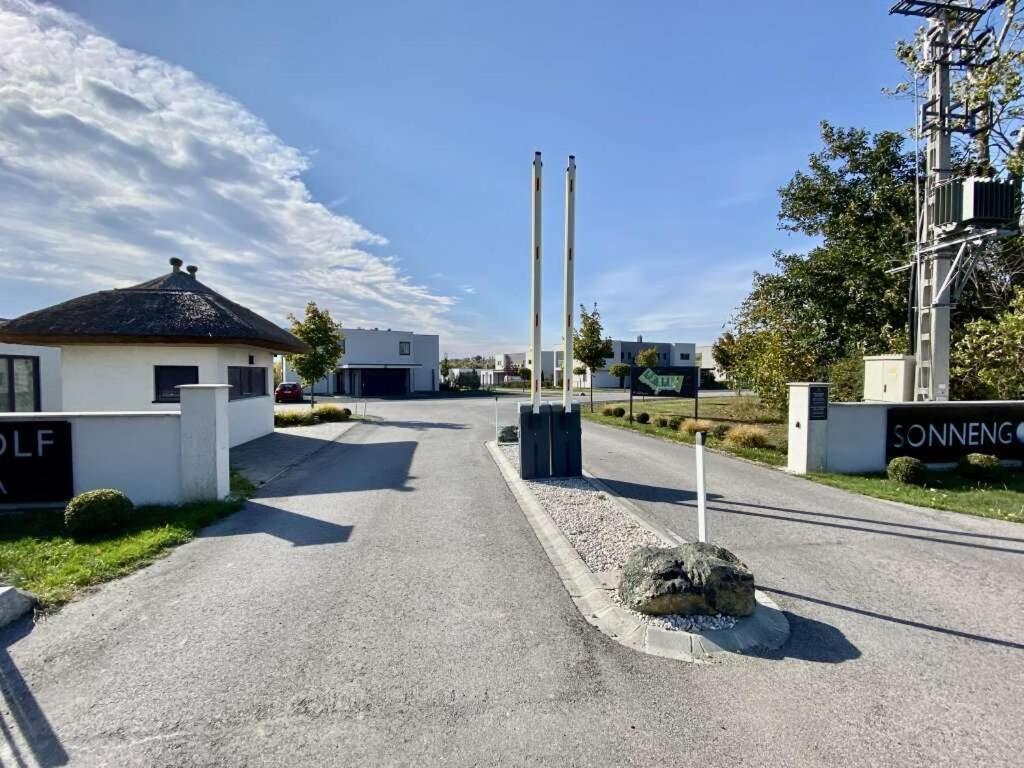 Luxus Appartement Am Golfplatz Und Therme Lutzmannsburg Zsira Esterno foto